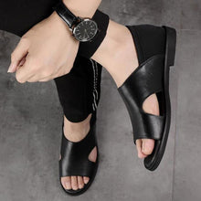 Load image into Gallery viewer, Fashion Rome Sandals For Men Leather Beach Sandals Black Male Summer Shoes Comfortable Gladiator Men Sandals Hot Sale - Motolayo
