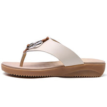 Load image into Gallery viewer, Flip Flops Women Wear 2020 Summer New Wild Fashion Flat Bottom Non-slip Ladies Sandals Woman Slippers Femmes Sandales Slipper - Motolayo