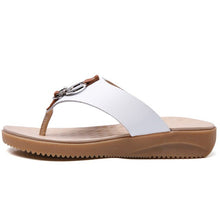 Load image into Gallery viewer, Flip Flops Women Wear 2020 Summer New Wild Fashion Flat Bottom Non-slip Ladies Sandals Woman Slippers Femmes Sandales Slipper - Motolayo