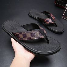 Load image into Gallery viewer, WEH Men&#39;s Flip Flops 2020 Summer Male Flat Slippers Fashion lattice Beach Flip Flops Outdoor soft bottom non-slip Slippers 38-50
