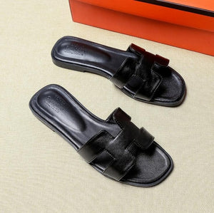 Plus Size 43 Slippers Women Summer Genuine Leather Luxury Shoes Women Designers Mule Sandals Ladies Slides